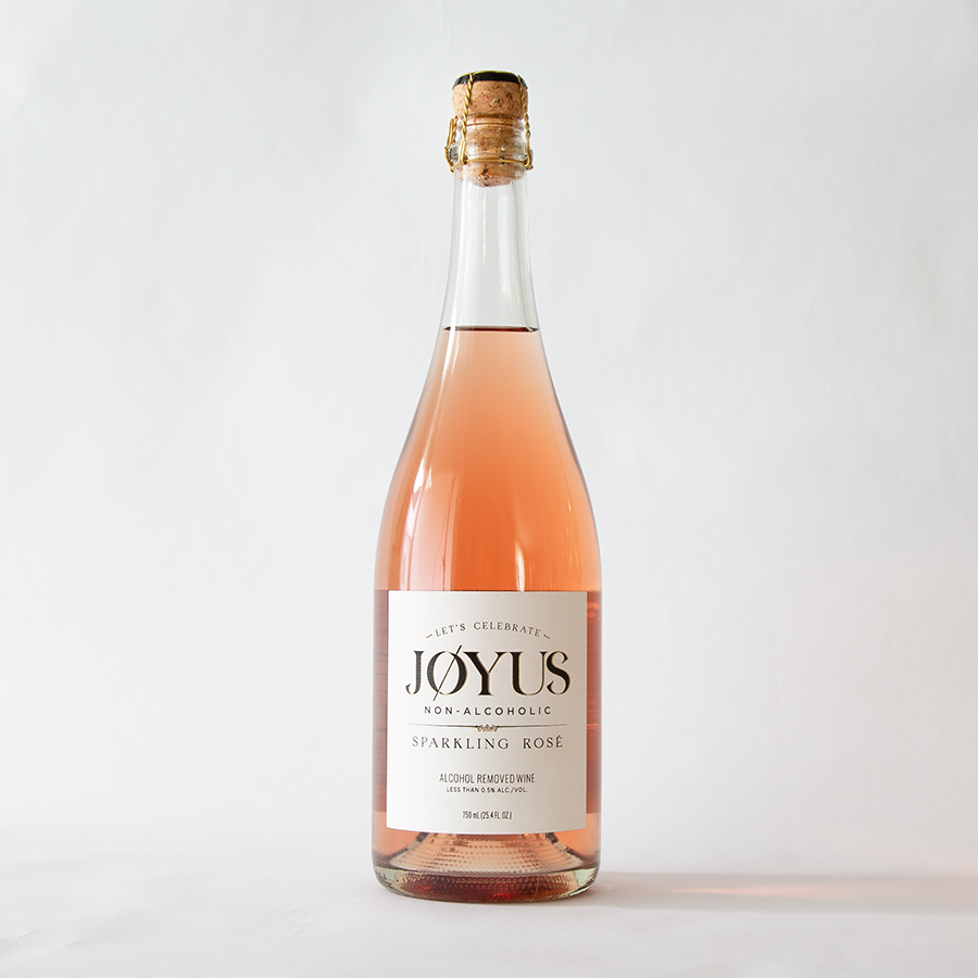 Jøyus Sparkling Rosé bottle